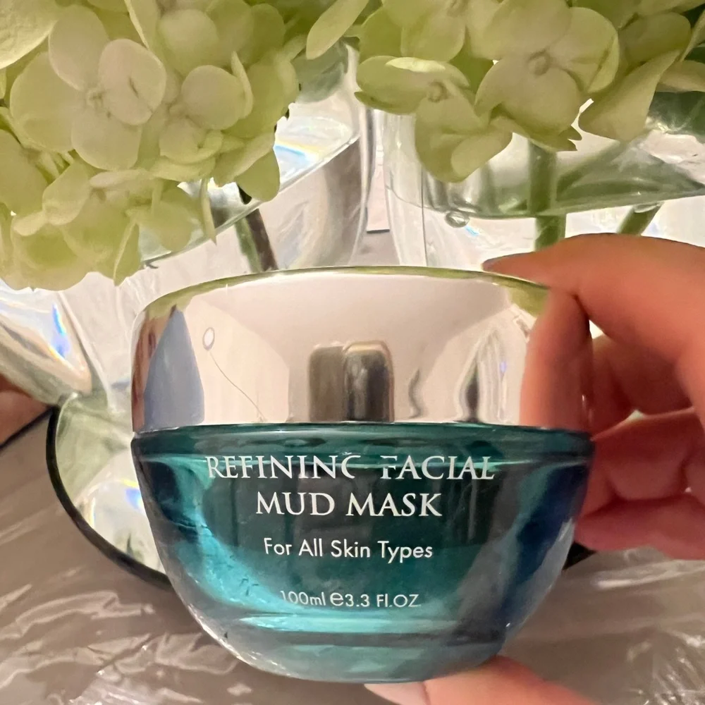 Aqua Mineral Refining Facial Mud Mask